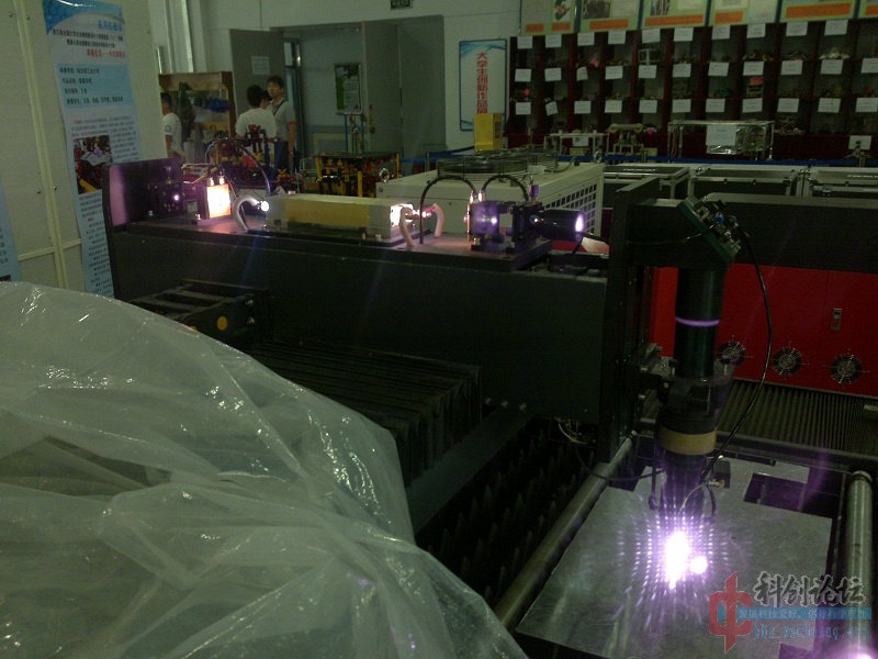 20120618465_2.jpg