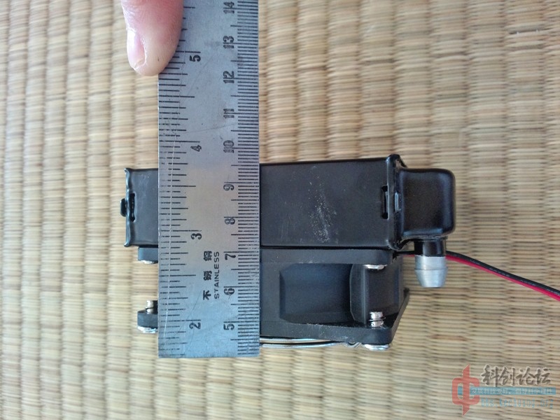 P30810-104315缩图.jpg