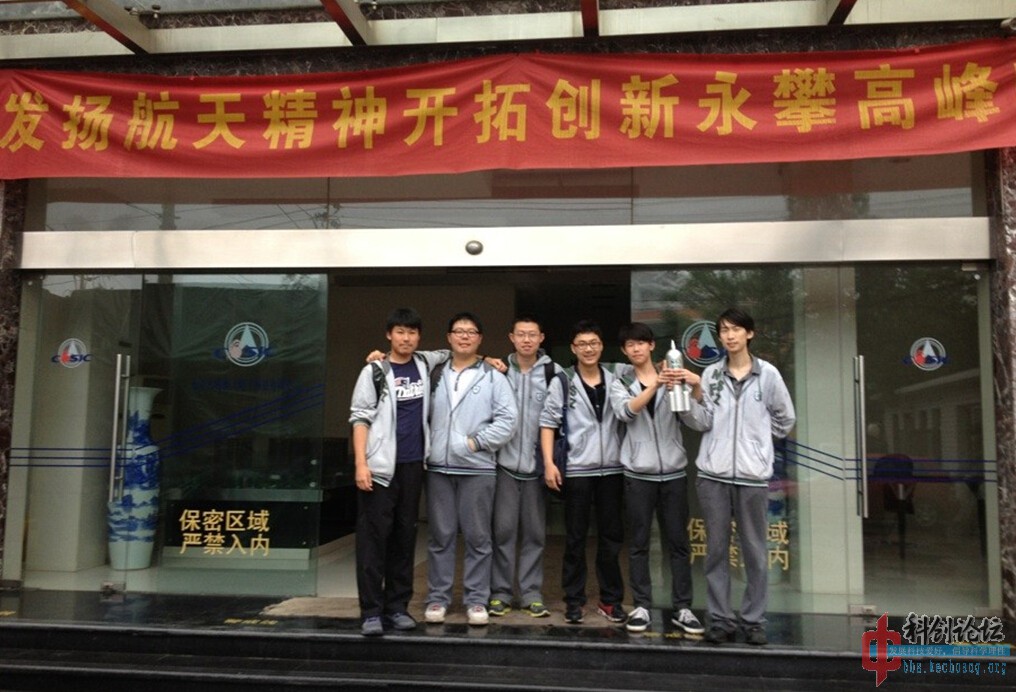 190143cs2lmdsye8sdn02j.jpg