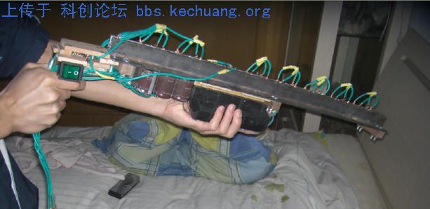 4989_32469_4833.jpg